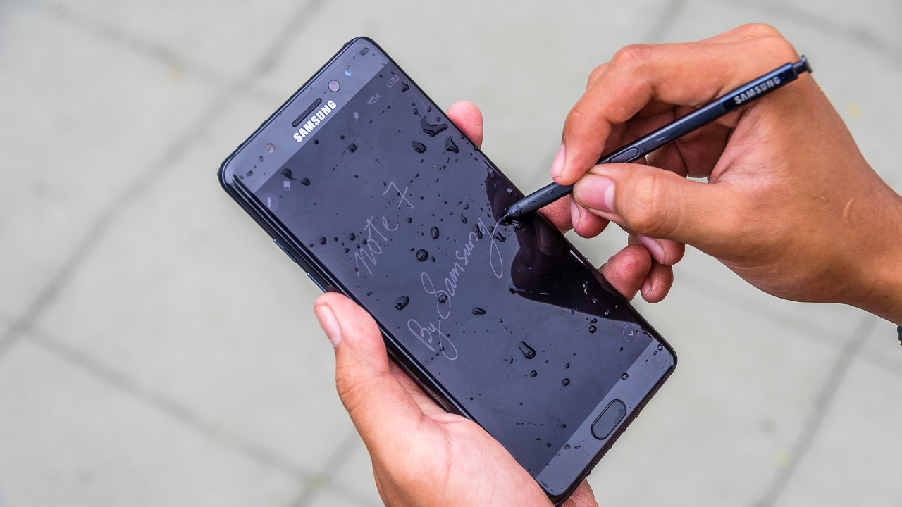 galaxynote710.jpg