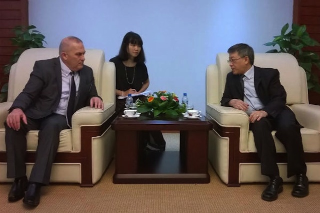 Buổi tiếp ông Sam Saba của Thứ trưởng Lê Nam Thắng