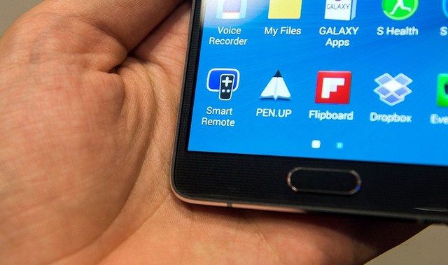 Trên tay Galaxy Note 4 với màn hình 5,7 inch siêu nét