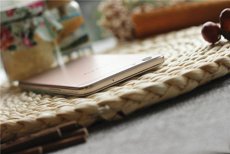 OPPO F1s