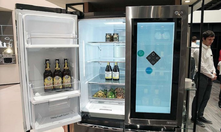 Tủ lạnh LG Smart InstaView Door-in-Door có cửa trong suốt
