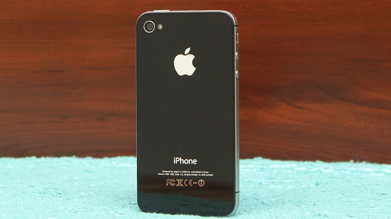 Bạn có thích iPhone 8 sử dụng lại chất liệu cấu thành nên iPhone 4s? Bạn có thích iPhone 8 sử dụng lại chất liệu cấu thành nên iPhone 4s?