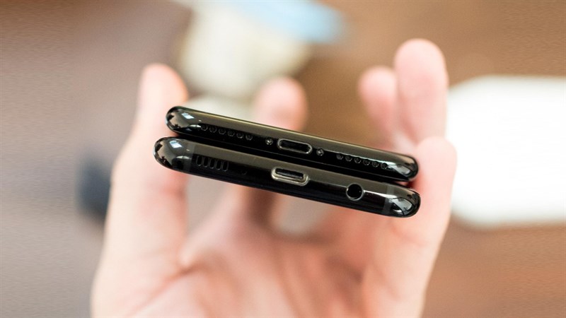 So sánh Galaxy S8 và iPhone 7 So sánh Galaxy S8 và iPhone 7
