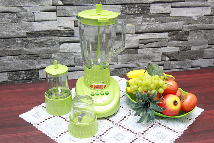 Nên mua máy xay sinh tố hãng nào?
