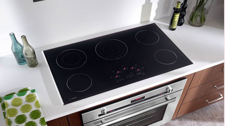 Thiết kế nhiều vùng nấu đa kích thước phục vụ tốt hơn cho nhu cầu sử dụng