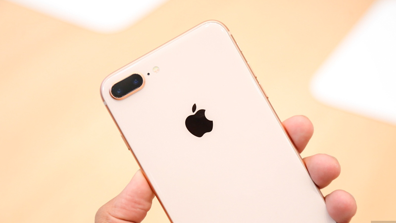 Trên tay iPhone 8 Plus Trên tay iPhone 8 Plus