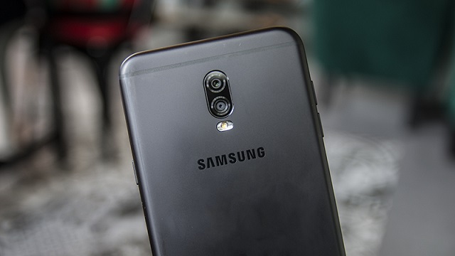 Samsung Galaxy J7 Plus Samsung Galaxy J7 Plus