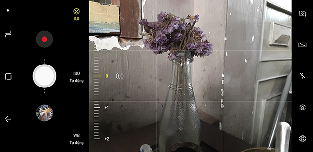 Camera sau Samsung Galaxy A8+ (2018) Camera sau Samsung Galaxy A8+ (2018)