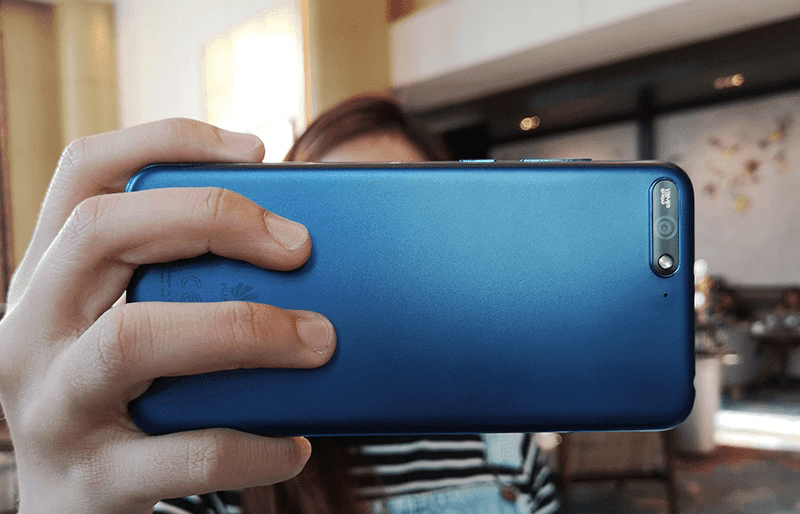 Huawei Y6 (2018) Huawei Y6 (2018)