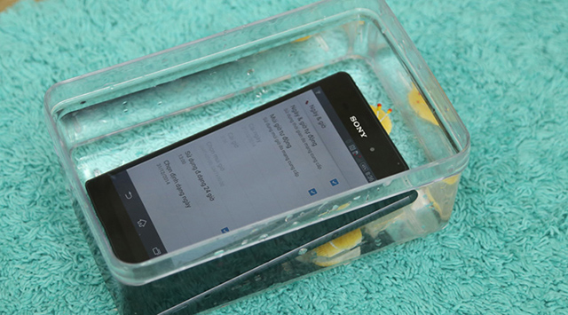 xperia z4 có khả năng chống nước, chống bụi