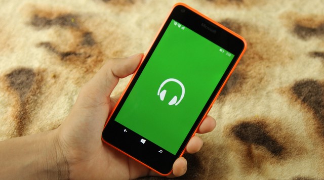 Nghe nhạc với ứng dụng nghe nhạc của WP 8.1 Nghe nhạc với ứng dụng nghe nhạc của WP 8.1