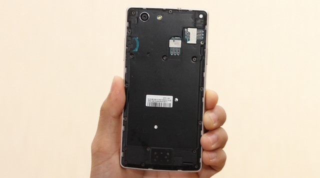 Pin của máy không thể tháo rời Pin của máy không thể tháo rời