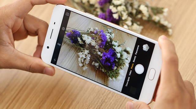 Camera sau cũng có chất lượng tốt, lấy nét nhanh